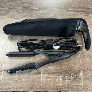 New Lovani Mini Travel Hair Straightener With Case